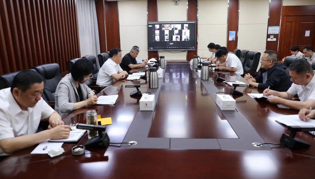 宏河集團(tuán)迅速傳達(dá)市國有企業(yè)高質(zhì)量發(fā)展大會(huì)精神2